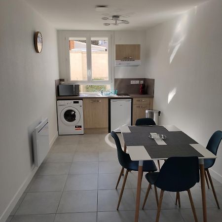 Appartement Cosy Avec Place De Parking Privee لو مان المظهر الخارجي الصورة